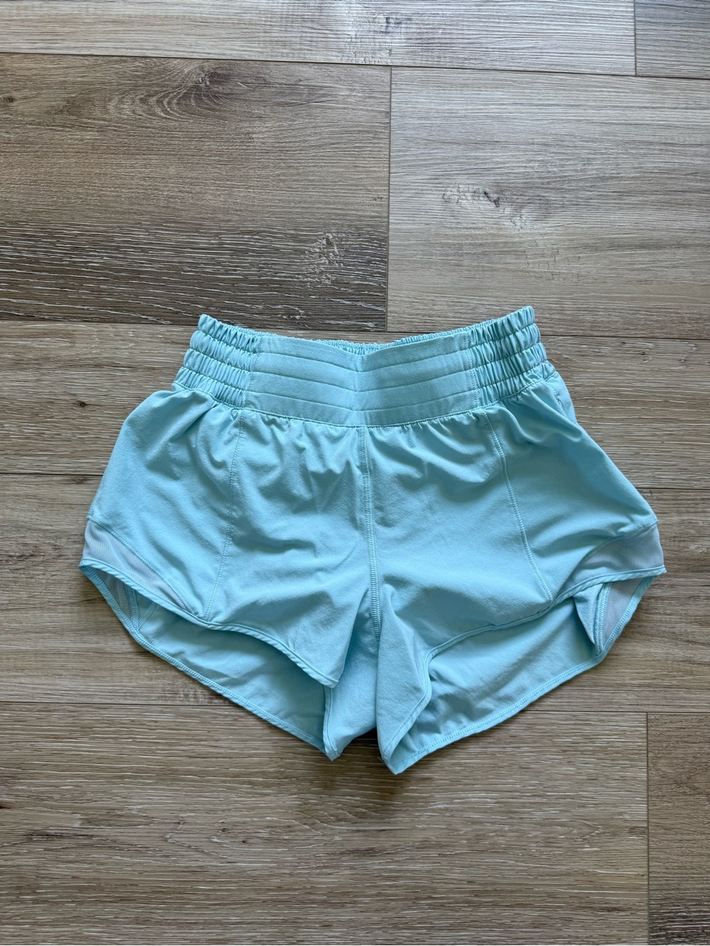 Lululemon Hotty Hot High-Rise short